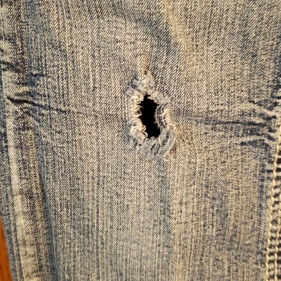 Very Nice Amethyst Distressed Jeans Sz 13 - Picture 4 of 15